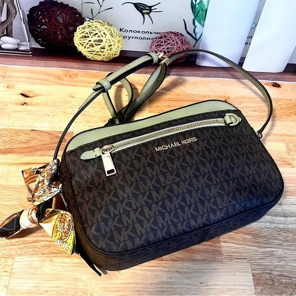 Michael Kors Jet Set Brown & Sage Green Signature Crossbody Bag - Picture 8 of 15